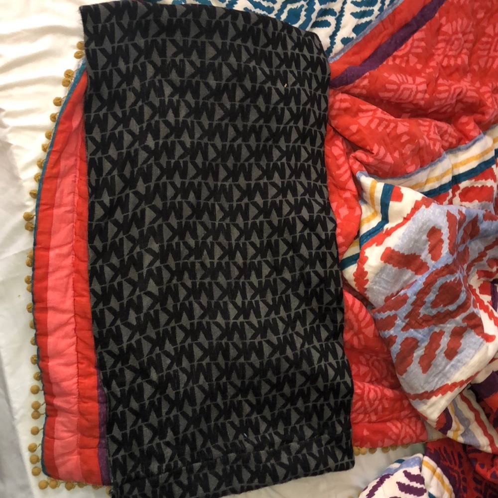 Micheal Kors Infinity Scarf